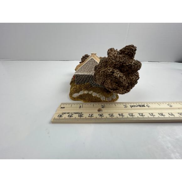 Lilliput Lane Quiet Cottage 1989 Irish Collection Cottage with Box & Deed - Picture 13 of 14